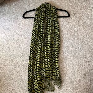 Black and green zebra stripe scarf